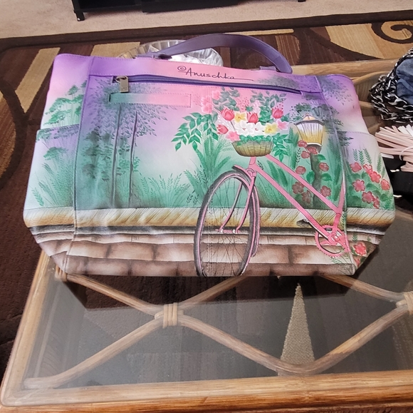 Anushka Paris in Sunrise numberHand Painted Leather Handbag - Picture 4 of 5